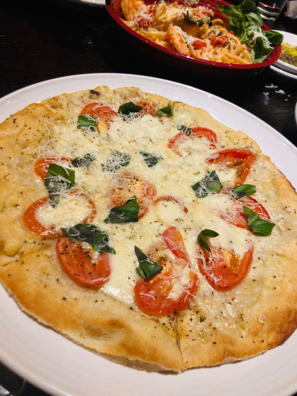 Carrabbas Italian Grill | 5805 Trinity Pkwy, Centreville, VA 20120, USA | Phone: (703) 266-9755