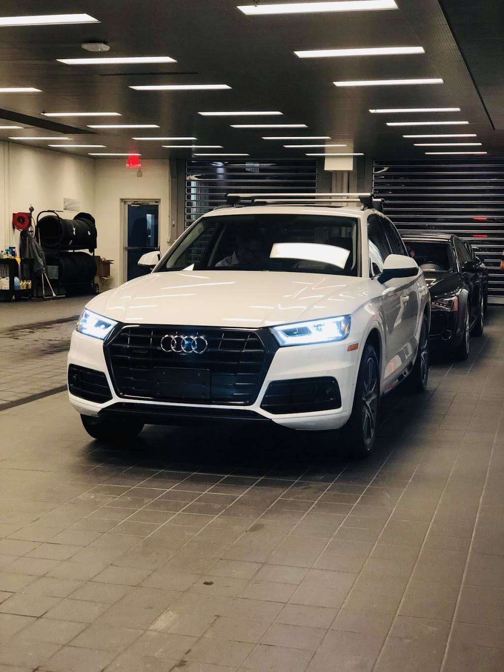 Audi Louisville | 4730 Bowling Blvd, Louisville, KY 40207, USA | Phone: (502) 894-3427