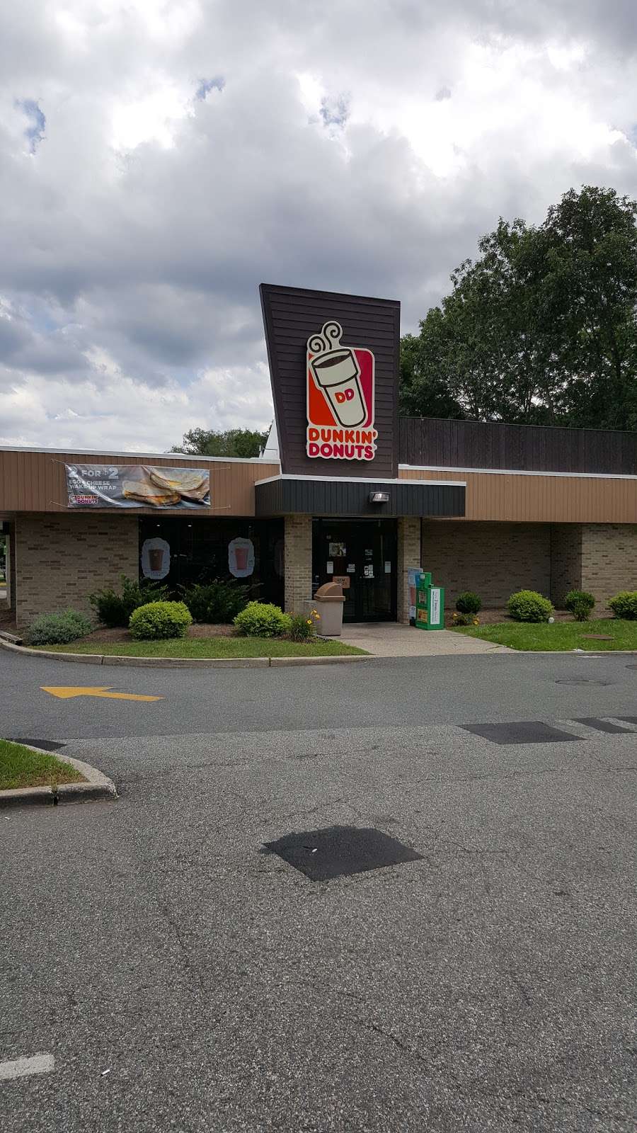 Dunkin Donuts | 2903 NJ-23, Newfoundland, NJ 07435 | Phone: (973) 208-8338