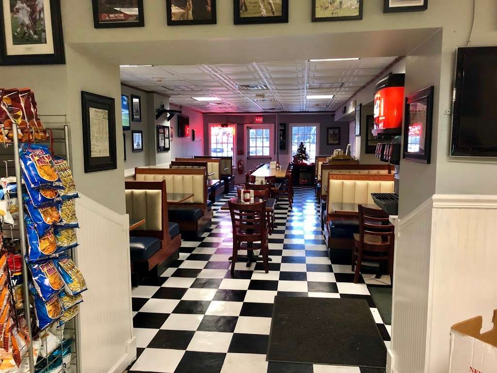 Marzellas Pizza | 488 E Main St, Collegeville, PA 19426, USA | Phone: (610) 489-4946