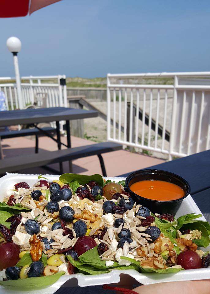 Sun Dog on the Beach | 430 E Louisville Ave, Wildwood Crest, NJ 08260, USA | Phone: (609) 305-4293