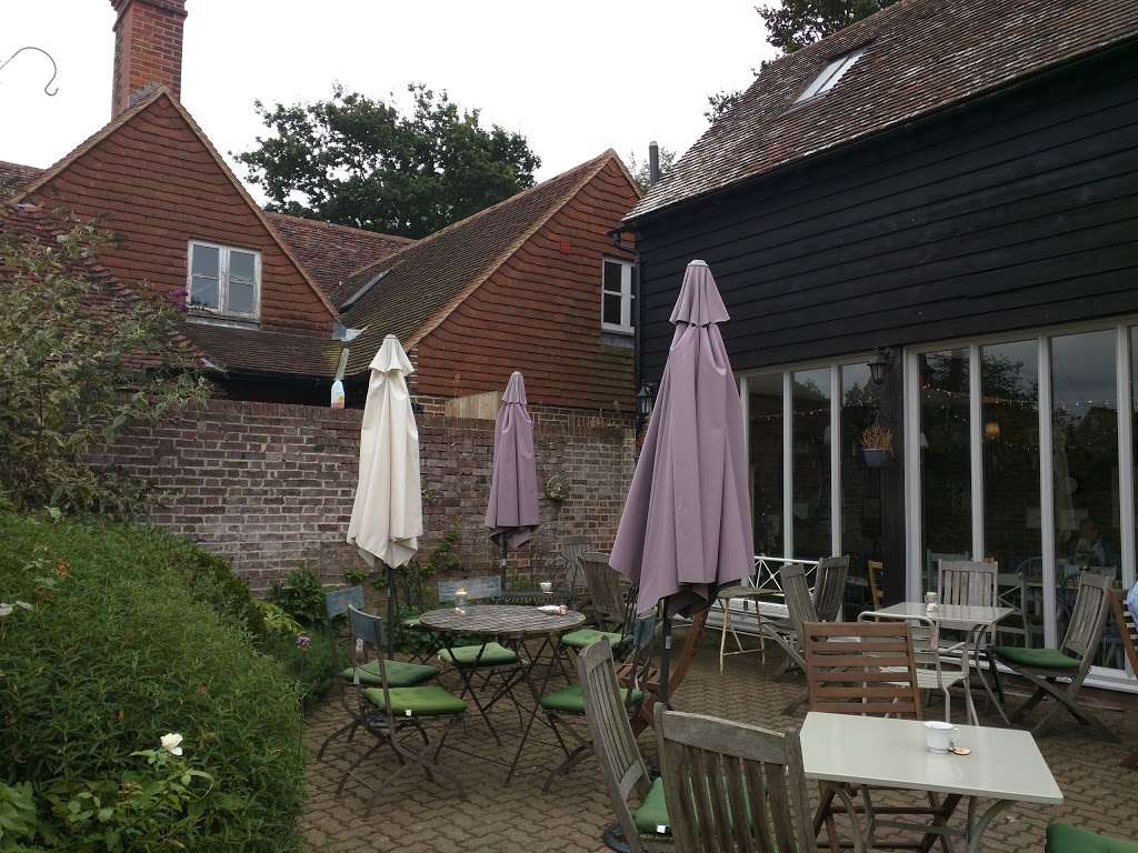 The Tulip Tree Tea Rooms | The Village, Chiddingstone, Edenbridge TN8 7AH, UK | Phone: 01892 871504