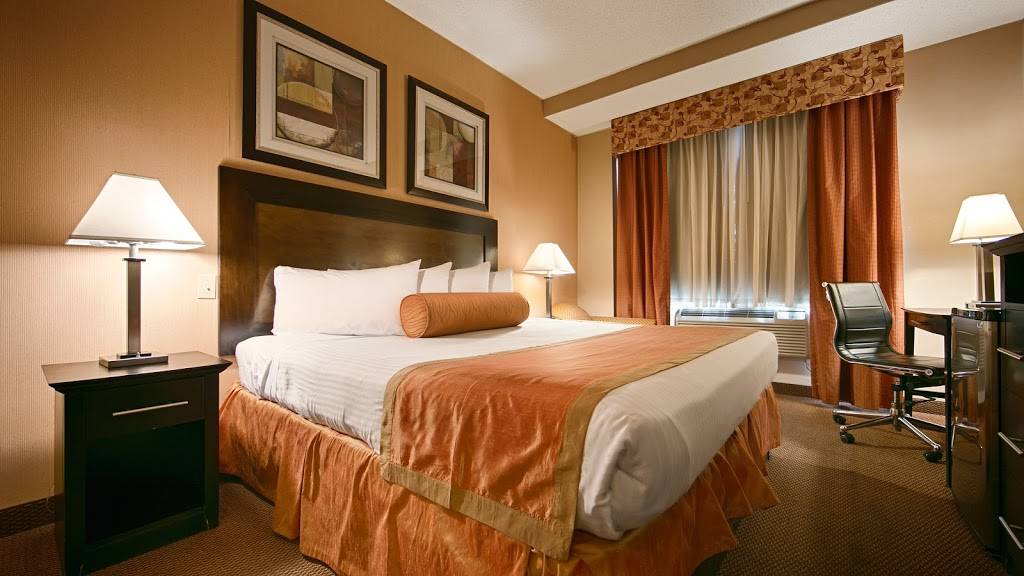 Best Western Plus Brooklyn Bay Hotel | 3003 Emmons Ave, Brooklyn, NY 11235, USA | Phone: (718) 769-5000