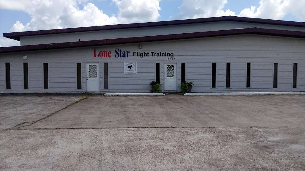 Lone Star | Hangar 16, 5052 Central Pkwy, Conroe, TX 77303, USA | Phone: (832) 721-3158