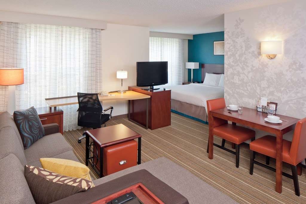 Residence Inn by Marriott Boston Norwood/Canton | 275 Norwood Park S, Norwood, MA 02062, USA | Phone: (781) 278-9595