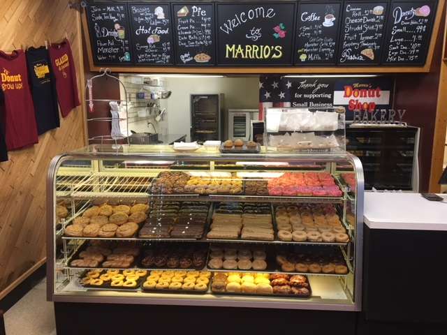 Marrios Donut Shop | 8930 W 95th St, Overland Park, KS 66212 | Phone: (913) 291-1606