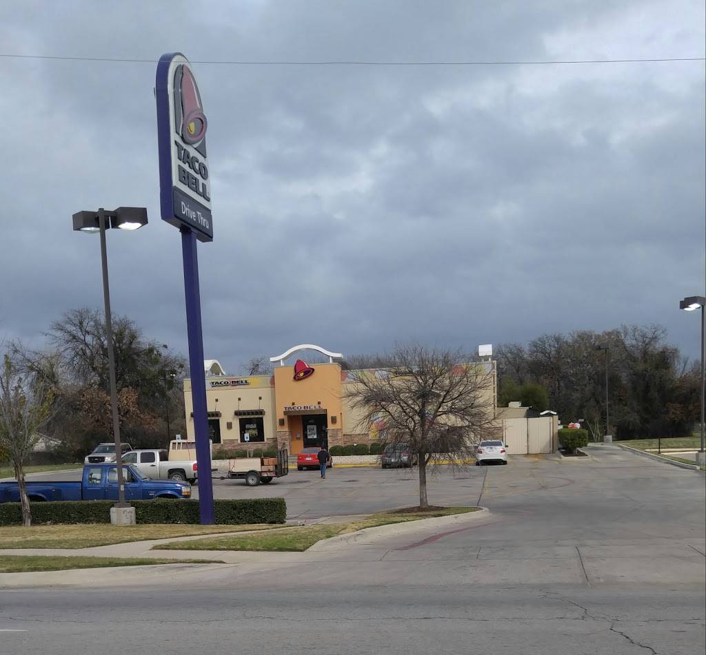 Taco Bell | 1060 N Beach St, Fort Worth, TX 76111 | Phone: (817) 834-1794