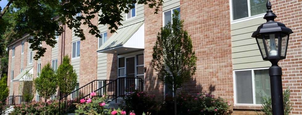 Lansdowne Station Apartments | 504 S Lansdowne Ave, Yeadon, PA 19050, USA | Phone: (610) 622-5200