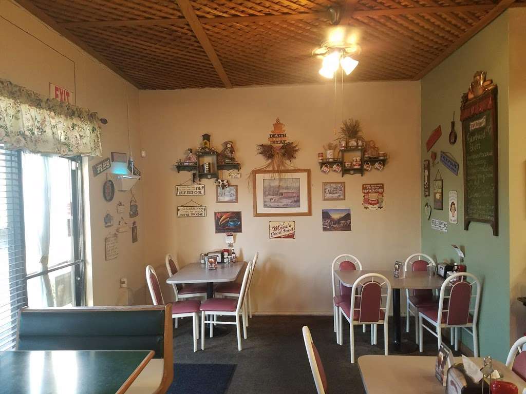 Jennys Country Cookin | 11272 G Ave #1, Hesperia, CA 92345, USA | Phone: (760) 947-5514