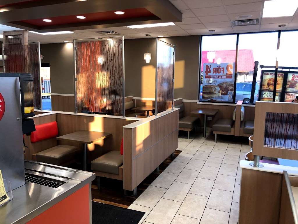 Burger King | 10170 W Grand Ave., Franklin Park, IL 60131, USA | Phone: (847) 455-0203