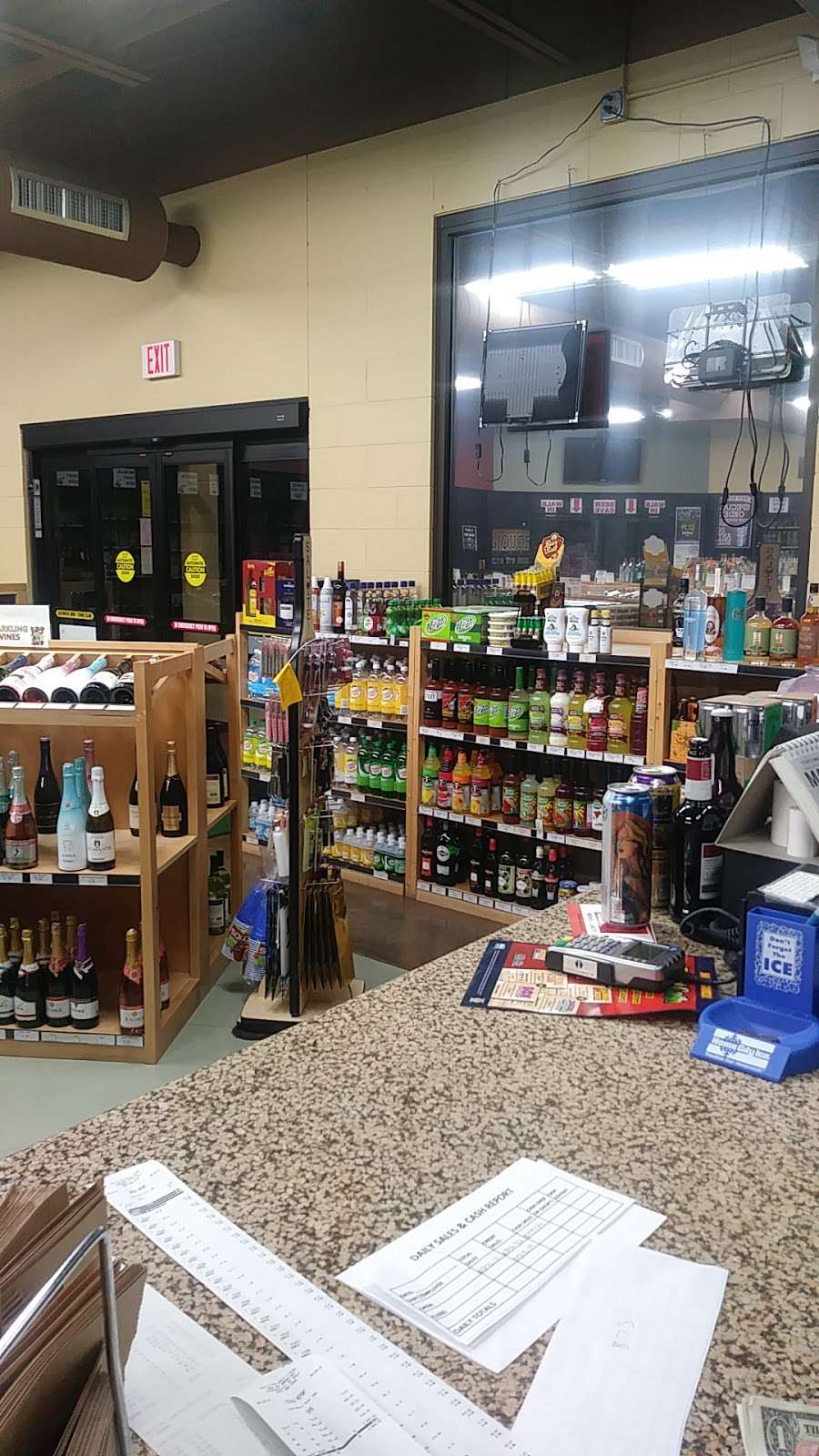 Gills Top Shelf Liquor | 4435 Red Arrow Hwy, Stevensville, MI 49127, USA | Phone: (269) 408-1650