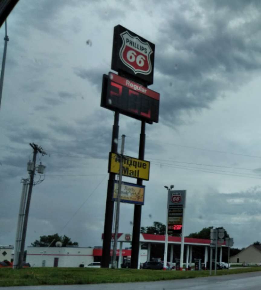 Phillips 66 | 12751 Country Pl Dr, St Joseph, MO 64505, USA | Phone: (816) 364-1600