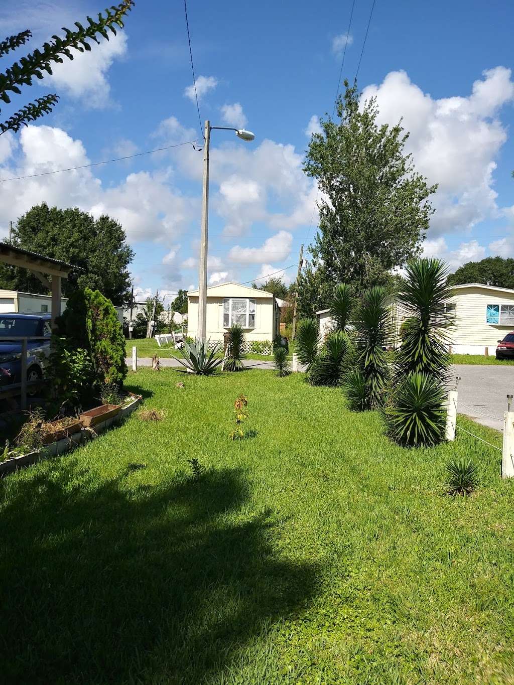 Country Club Village Mobile Home | 1080 S Hoagland Blvd # 202, Kissimmee, FL 34741, USA | Phone: (407) 933-2494