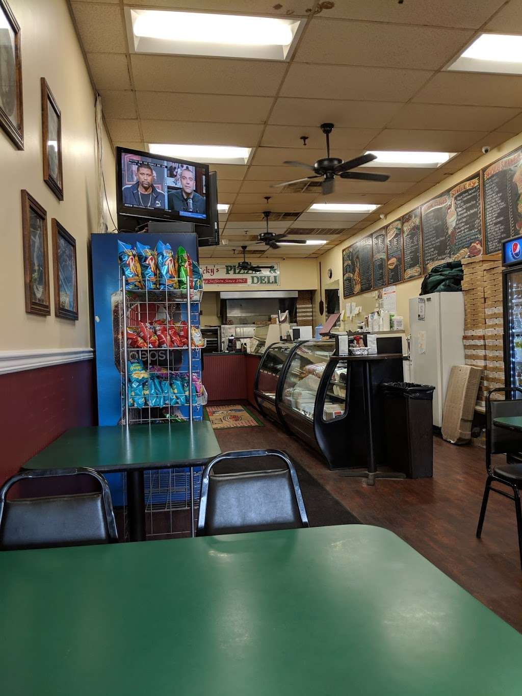 Nickys Pizza & Deli | 22 NY-59, Montebello, NY 10901, USA | Phone: (845) 357-7767