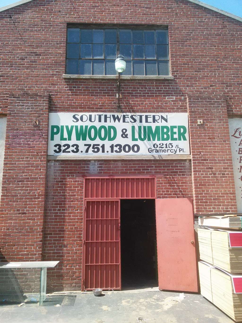 Southwestern Plywood & Lumber | 6215 S Gramercy Pl, Los Angeles, CA 90047, USA | Phone: (323) 751-1300