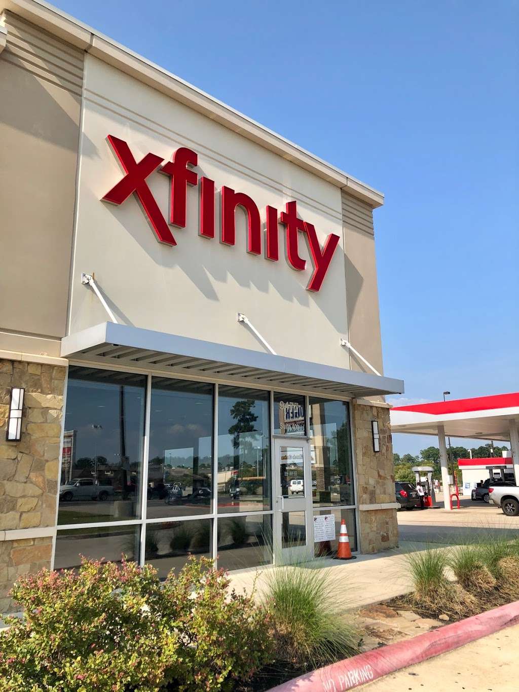 Xfinity Store by Comcast | 9477 FM 1960 Suite 400, Humble, TX 77338 | Phone: (800) 934-6489