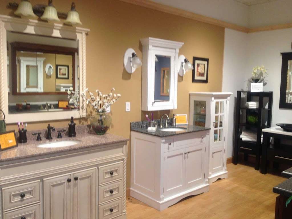 New England Kitchen Design Center | 401 Monroe Turnpike, Monroe, CT 06468, USA | Phone: (203) 268-2626