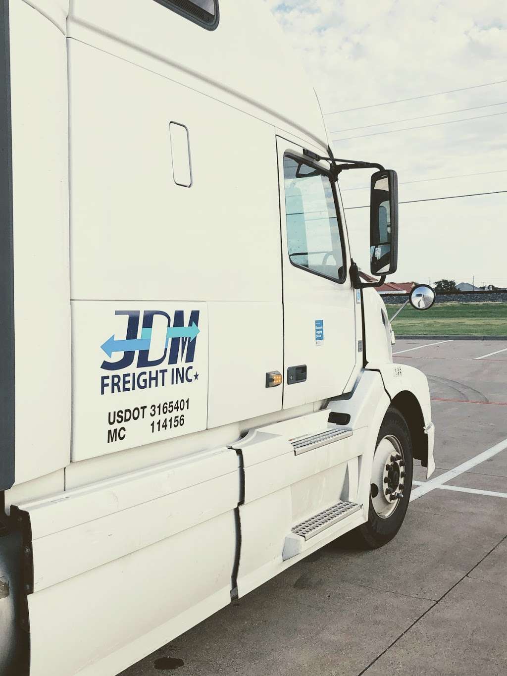 Jdm freight inc | 2434 N Central Expy suite 1200, Richardson, TX 75082 | Phone: (469) 379-8808