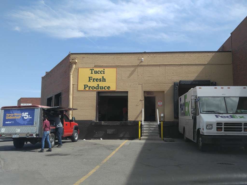 Tucci Fresh Produce | 850 E 50th Ave A, Denver, CO 80216, USA | Phone: (303) 292-1994