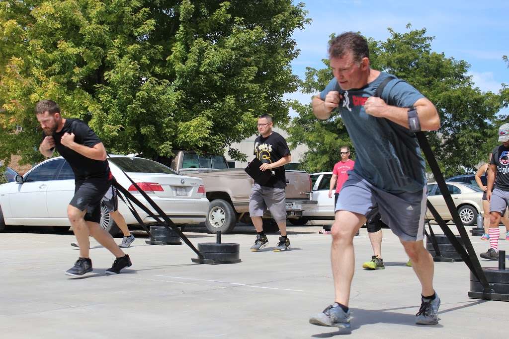 KJ CrossFit | 1566 Vista View Dr Unit B, Longmont, CO 80504, USA | Phone: (720) 899-0130