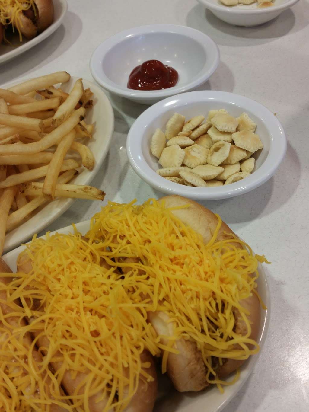 Skyline Chili | 2649 Enterprise Dr, Anderson, IN 46013, USA | Phone: (765) 640-4460