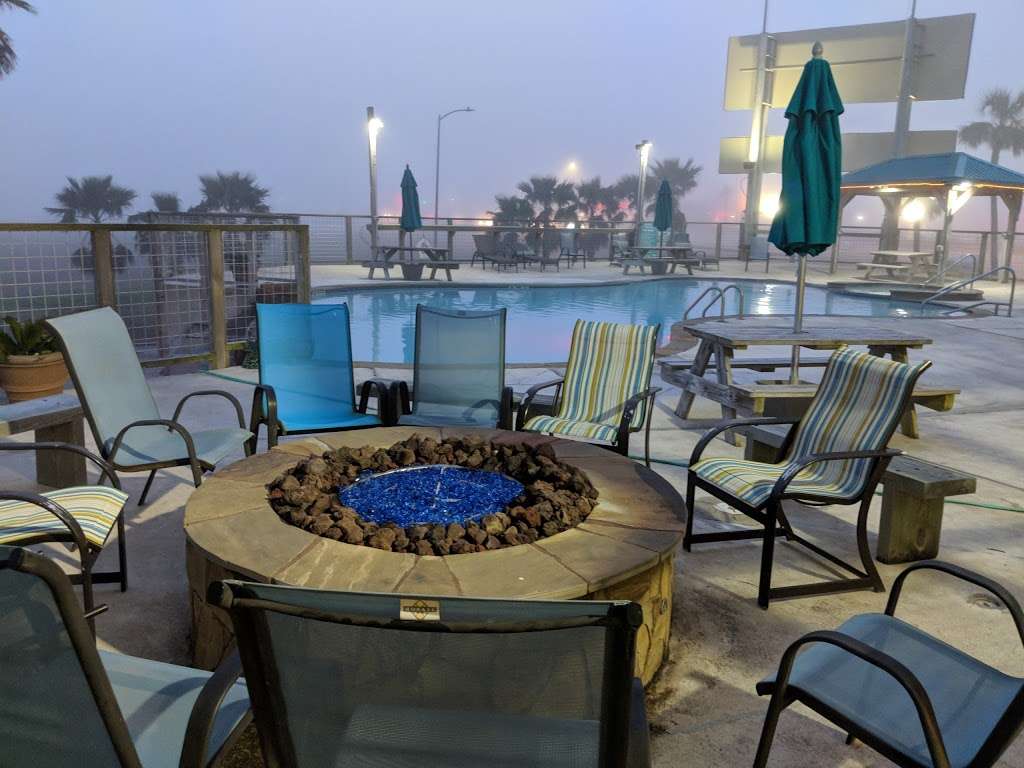 Sandpiper RV Resort | 201 Seawall Blvd, Galveston, TX 77550, USA | Phone: (409) 765-9431