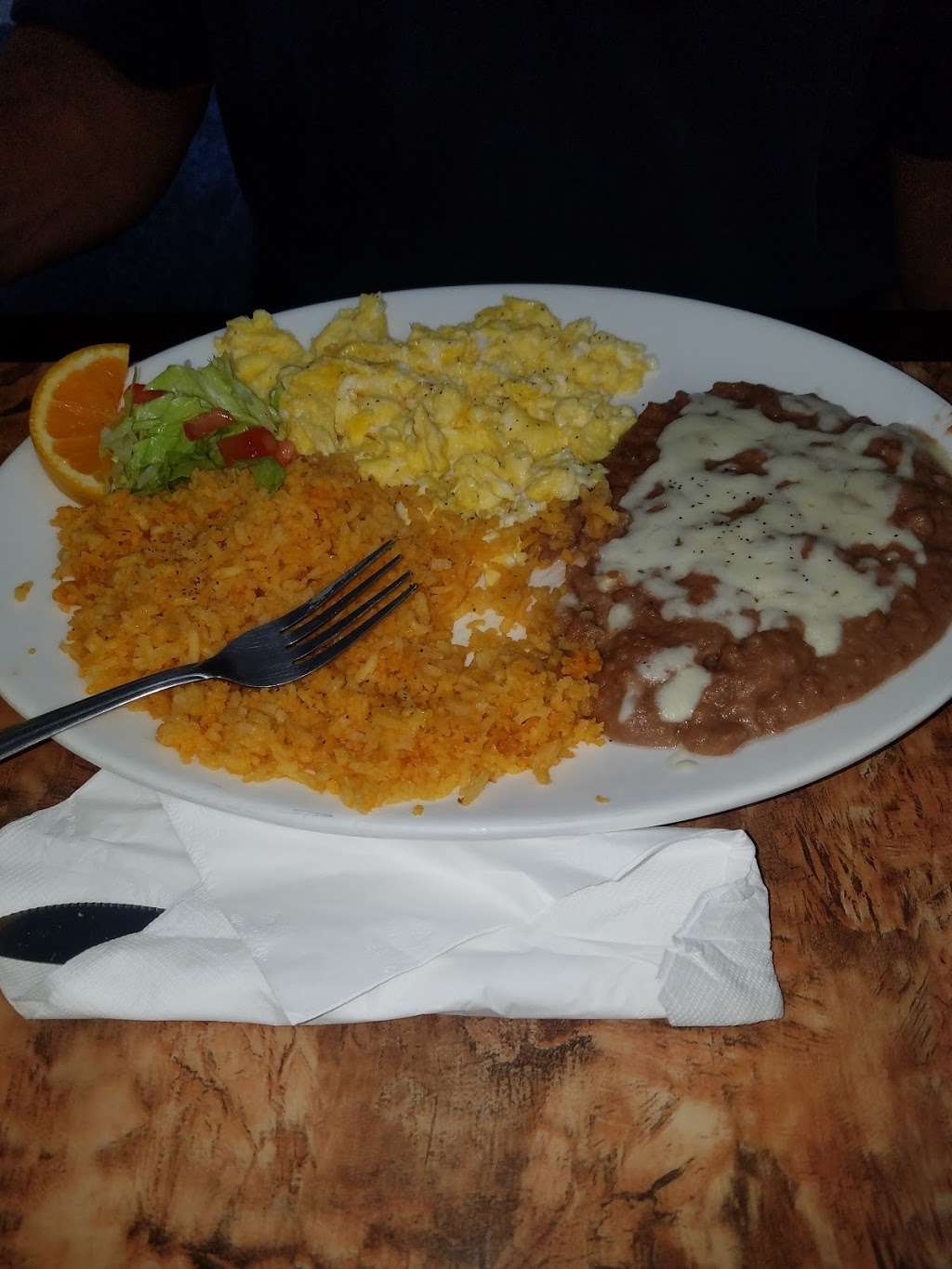 Adelitas Restaurant | 2970 Lenwood Rd, Barstow, CA 92311, USA | Phone: (760) 253-2411