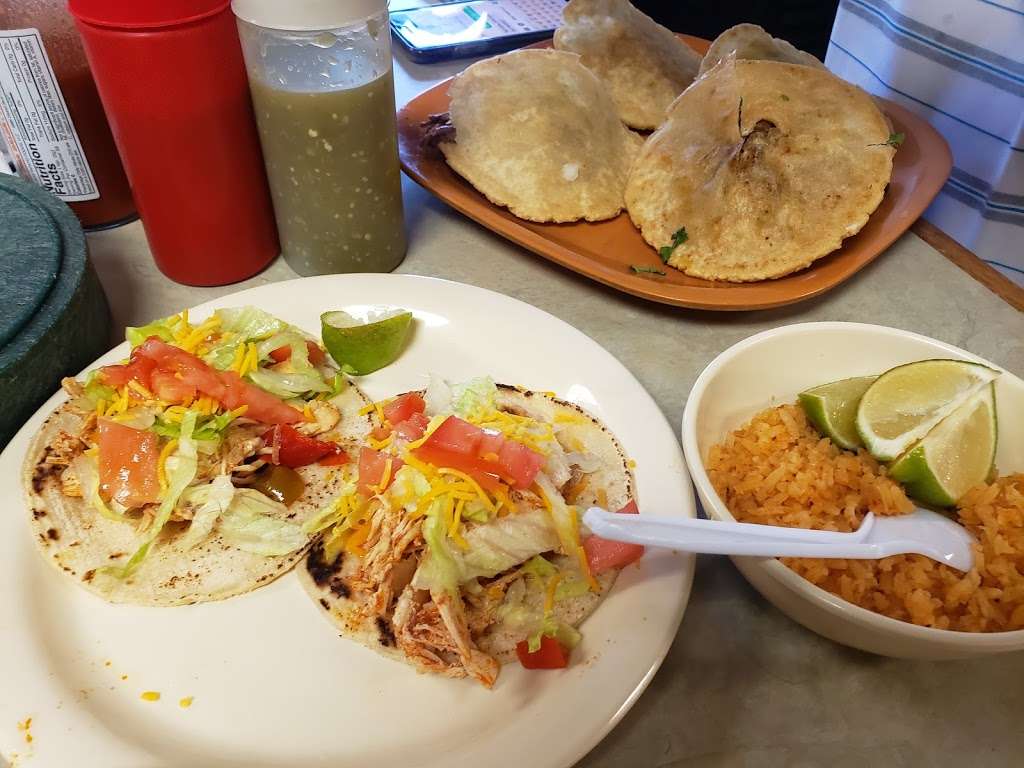 Taqueria Lancaster | 1221 Masonic Dr, Lancaster, TX 75146 | Phone: (972) 227-9943