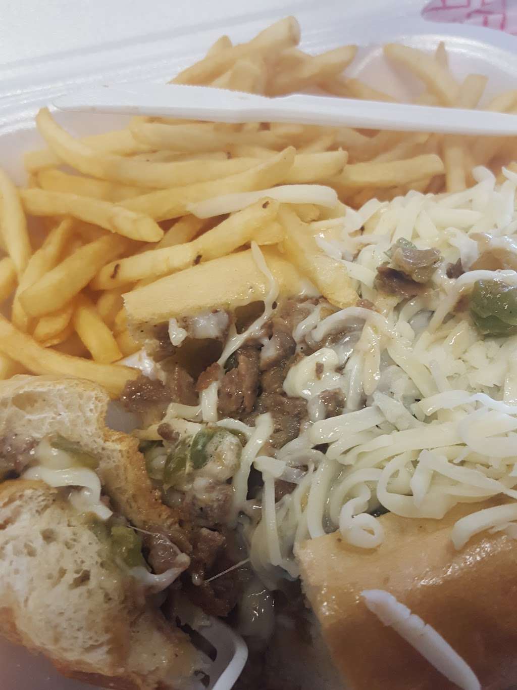 Philly Steak & Lemonade | 7858 E Ridge Rd, Hobart, IN 46342, USA | Phone: (219) 962-5735