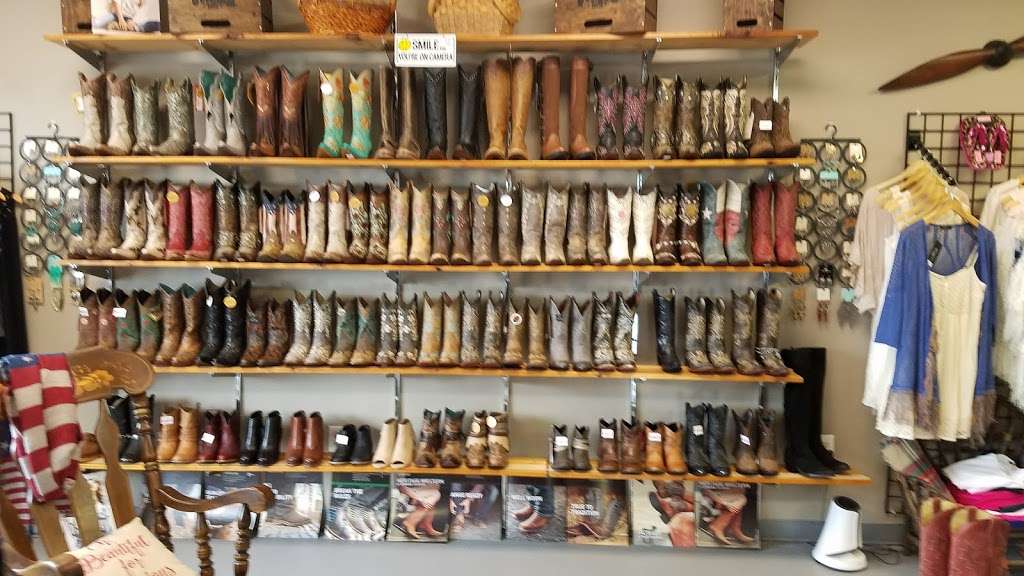 Boot N Shoot | 210 Street Rd, Warminster, PA 18974 | Phone: (215) 674-8509