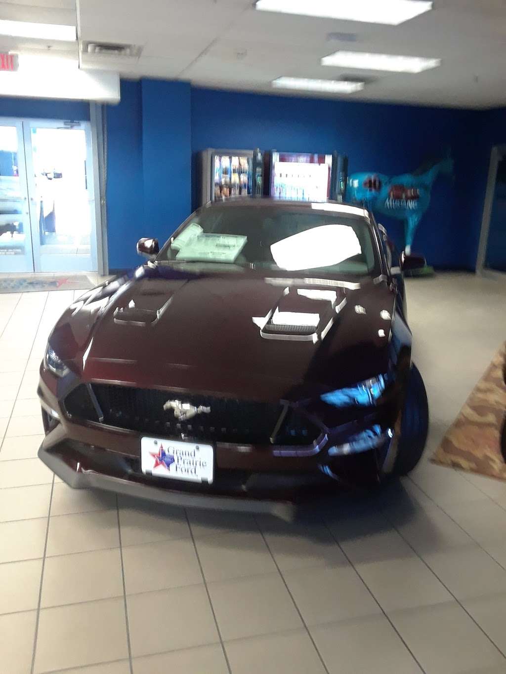 Grand Prairie Ford | 701 E Palace Pkwy, Grand Prairie, TX 75050, USA | Phone: (972) 975-9621