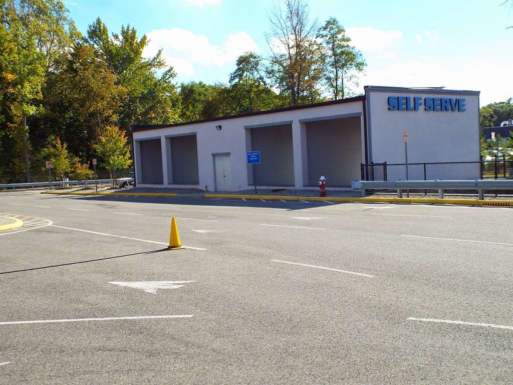 South Brunswick Car Wash & Express Lube | 980 Georges Rd, Monmouth Junction, NJ 08852, USA | Phone: (732) 821-5100