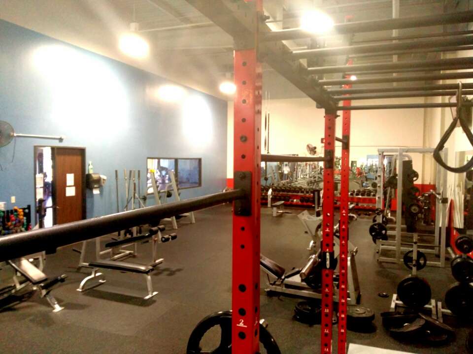 Body Evolution Fitness Center | 12155 Shadow Creek Pkwy #111, Pearland, TX 77584 | Phone: (713) 340-0001