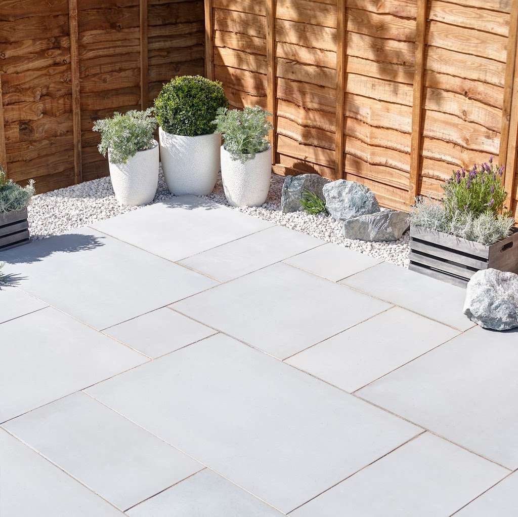 M R INTERNATIONAL LTD - Natural Stone Paving | Stanhope Industrial Estate, Wharf Road,, Stanford-le-Hope SS17 0EH, UK | Phone: 07966 525970