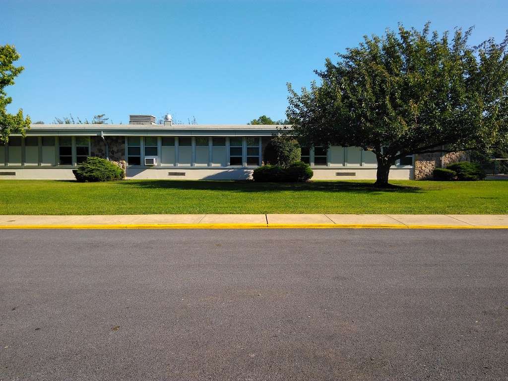 Coopertown Elementary School | 800 Coopertown Rd, Bryn Mawr, PA 19010, USA | Phone: (610) 853-5900