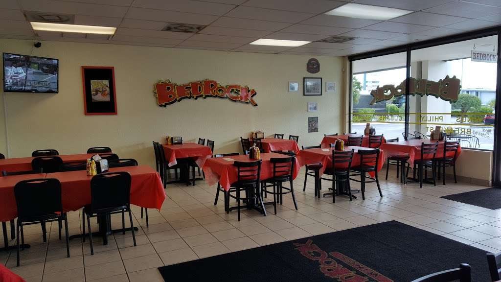 Bedrock Wings | 2064 E Edgewood Dr, Lakeland, FL 33803, USA | Phone: (863) 698-7923