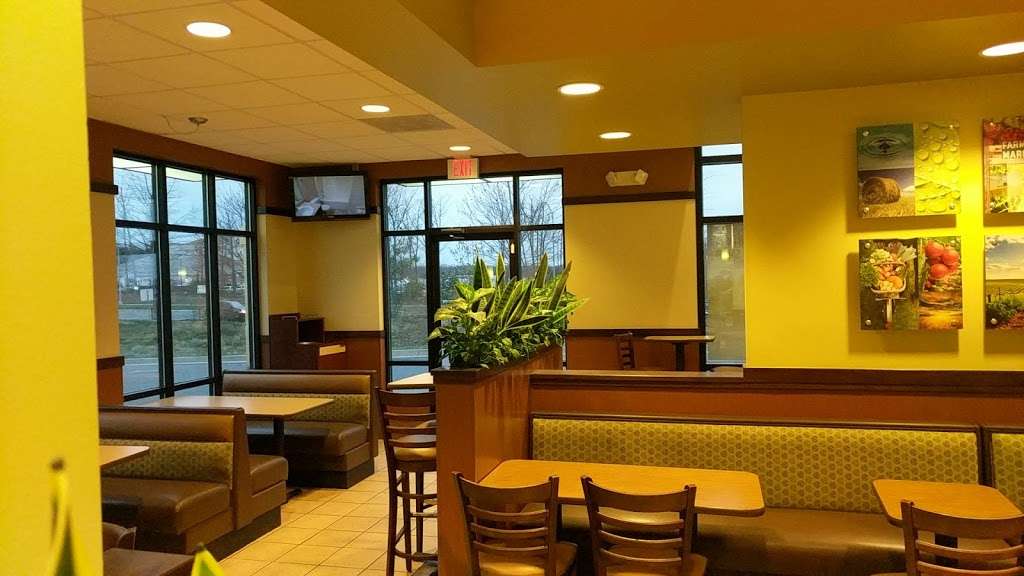 Arbys | 75 Market Street, Zion Crossroads, VA 22942, USA | Phone: (540) 832-3304