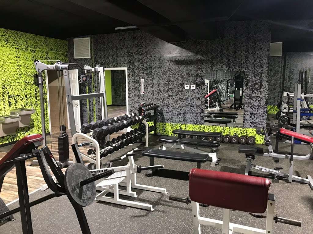 Edgewater Fitness Club | 3042 S Ridgewood Ave, Edgewater, FL 32141, USA | Phone: (386) 402-4917