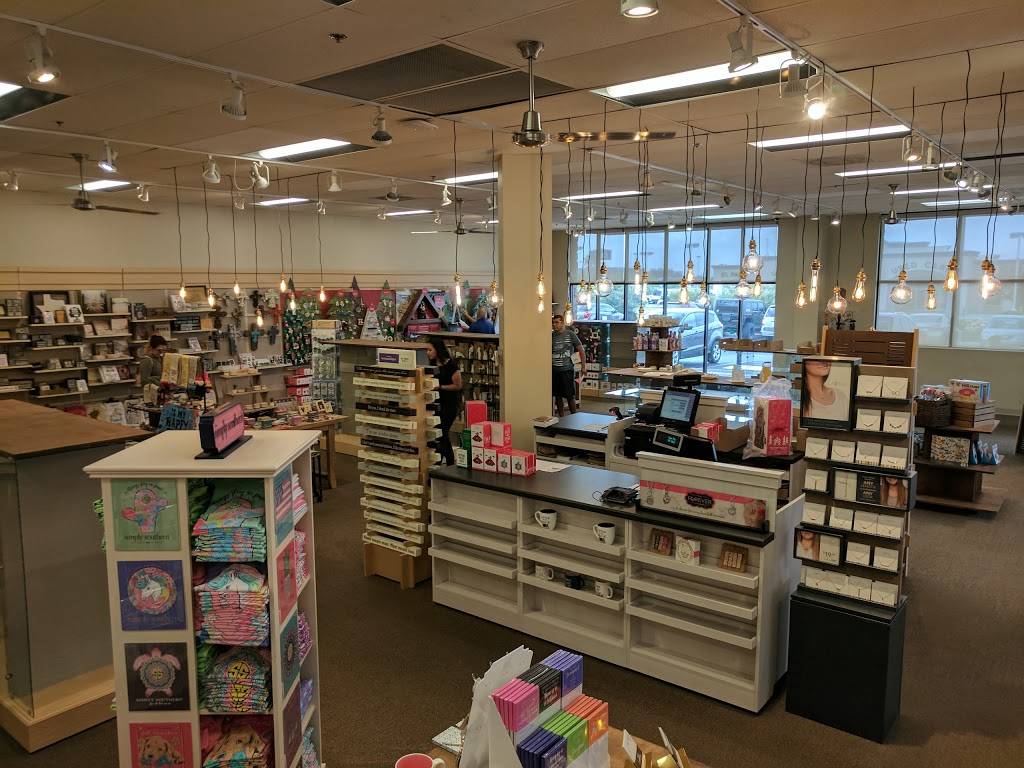 Trudys Hallmark Shop-Curbside Pick Up Available | Redd Rock Center, 5610 N Desert Blvd Ste F, El Paso, TX 79912, USA | Phone: (915) 584-6555