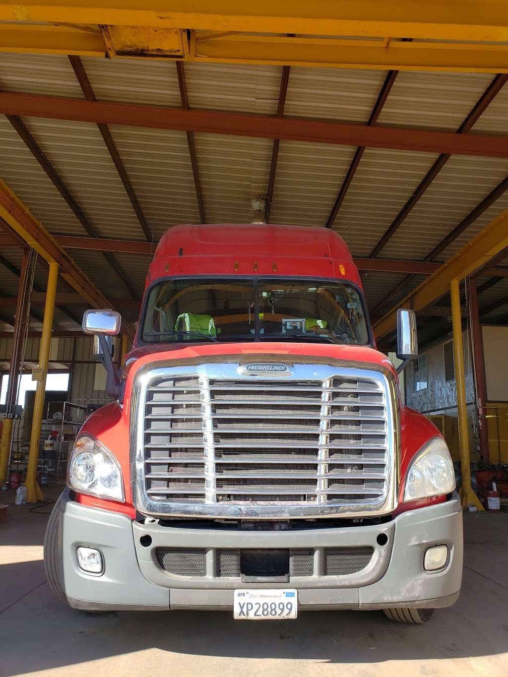 Vasquez Diesel Truck & Trailer Repair | 3550 S 39th Ave, Phoenix, AZ 85009, USA