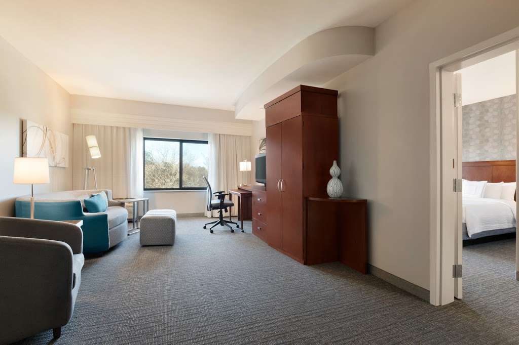 Courtyard by Marriott Charlotte Airport North | 2700 Little Rock Rd, Charlotte, NC 28214, USA | Phone: (704) 319-9900