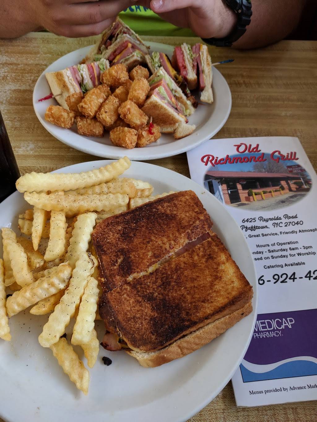 Old Richmond Grill | 6425 Reynolda Rd, Pfafftown, NC 27040 | Phone: (336) 924-4295