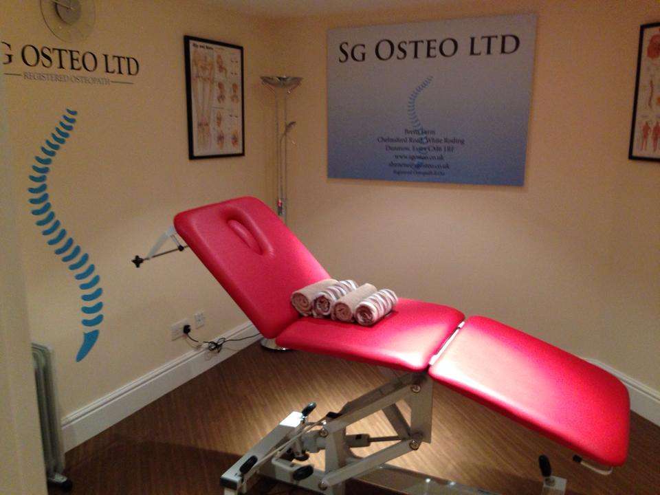 Sg Osteo | Bretts Farm, White Roding, Dunmow CM6 1RF, UK | Phone: 07908 221888