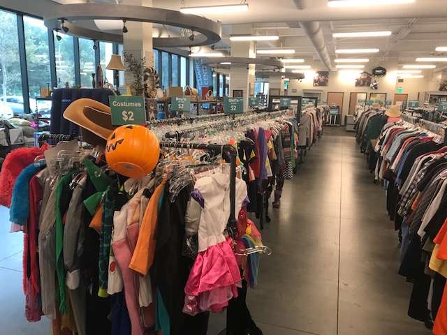 Mariners Thrift Store and Food Pantry | Community Center, 5001 Newport Coast Dr, Irvine, CA 92603, USA | Phone: (949) 769-8131