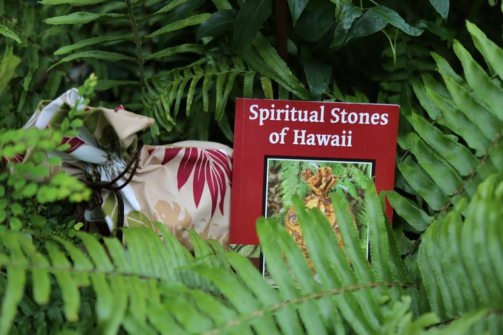 Spiritual Stones of Hawaii | 2111 S Beretania St STE 102, Honolulu, HI 96826, USA | Phone: (808) 228-7432