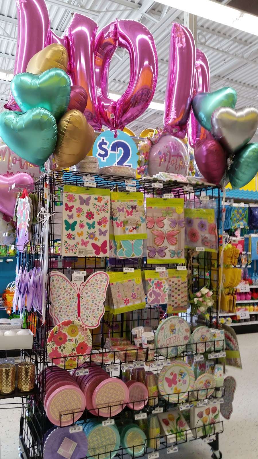 Party City | 610 Porters Vale Blvd, Valparaiso, IN 46383, USA | Phone: (219) 462-6692