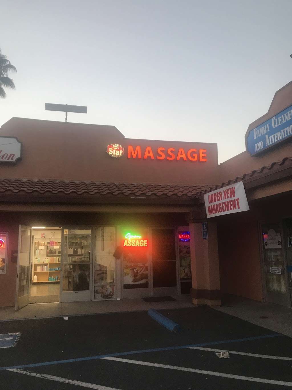 5 Star Body & Foot Massage | 2615 Sweetwater Springs Blvd, Spring Valley, CA 91978, USA | Phone: (619) 724-6628