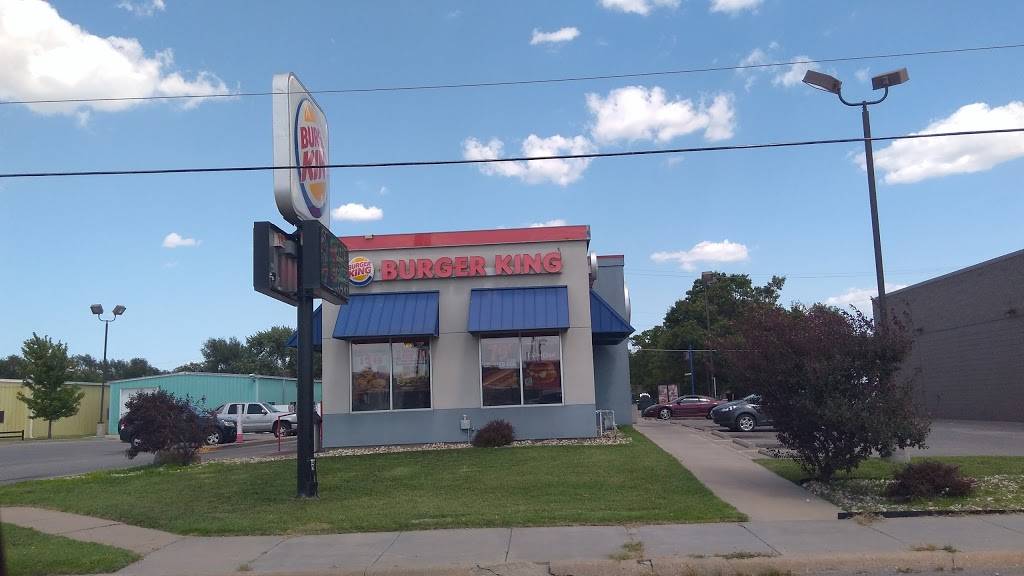 Burger King | 418 S West St, Wichita, KS 67213, USA | Phone: (316) 941-7764