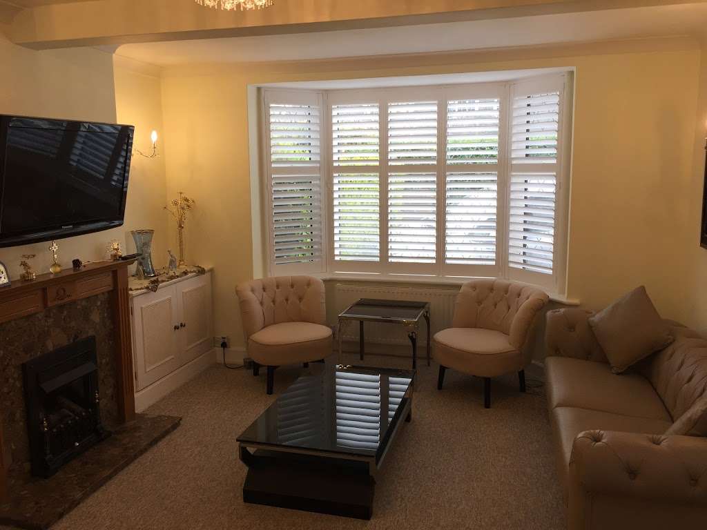 All Blinds & Shutters | 5 Blacksmiths Hill, South Croydon CR2 9AZ, UK | Phone: 0800 098 8150