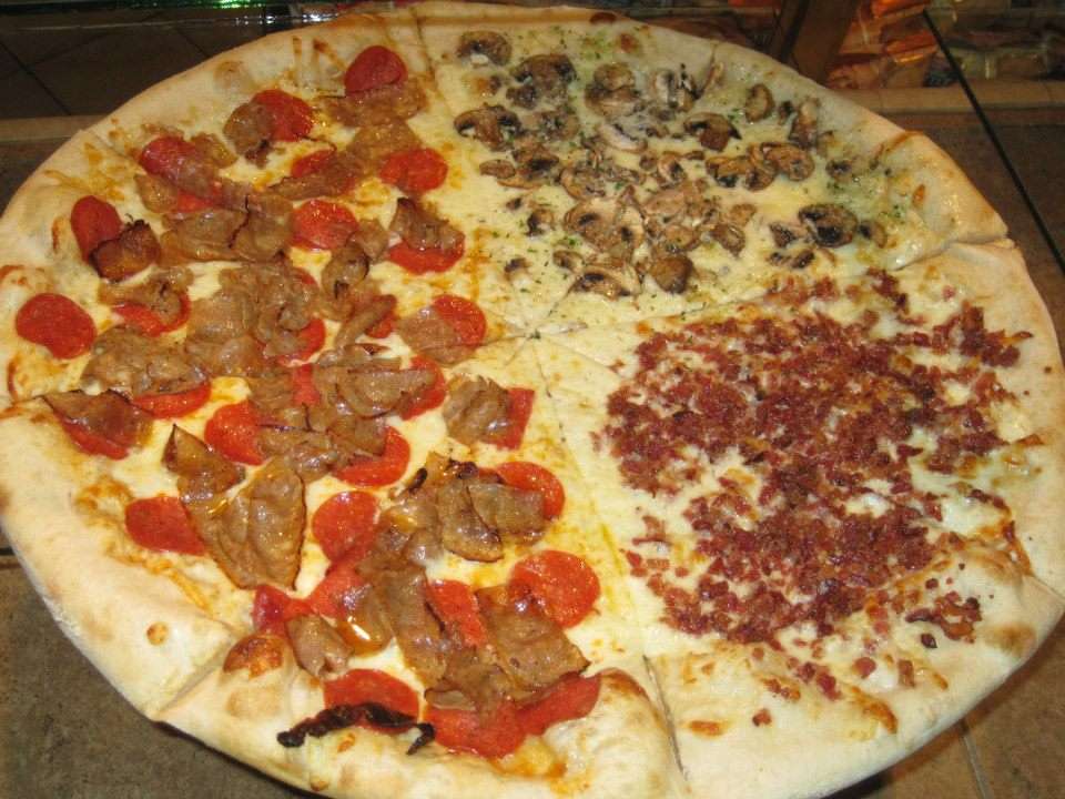 Sals Restaurant & Pizzeria | 2600 Willow Street Pike, Willow Street, PA 17584, USA | Phone: (717) 464-5693